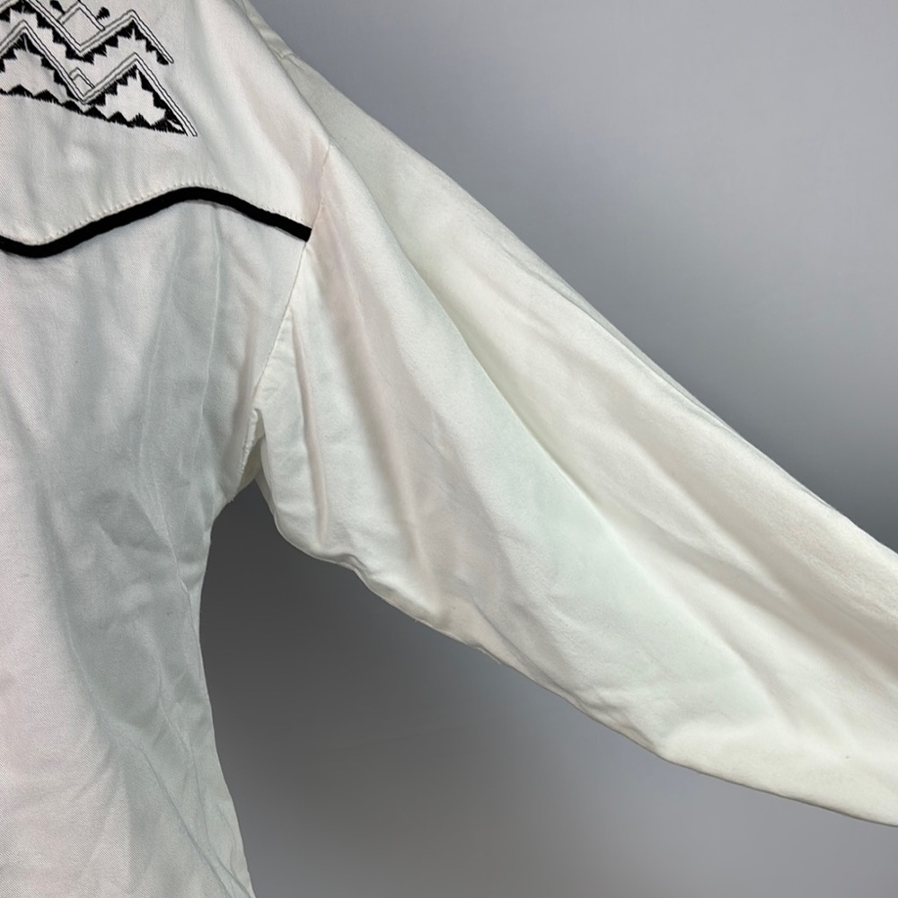 Western Collection Shirt - Picture 7 of 12
